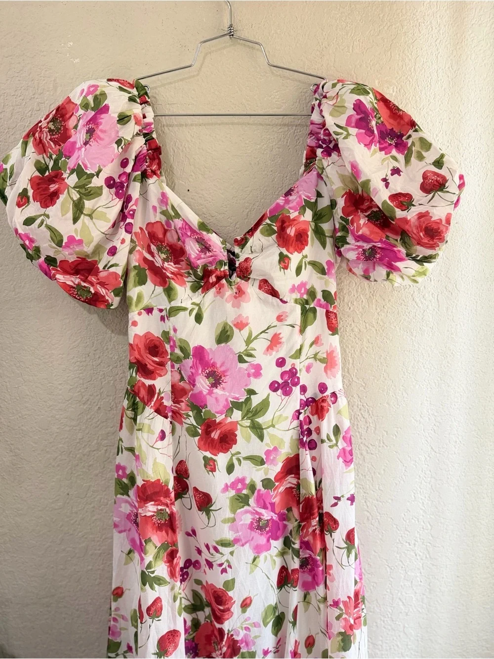 Abercrombie & Fitch Drama Puff Sleeve Maxi Dress in a vibrant red & pink floral